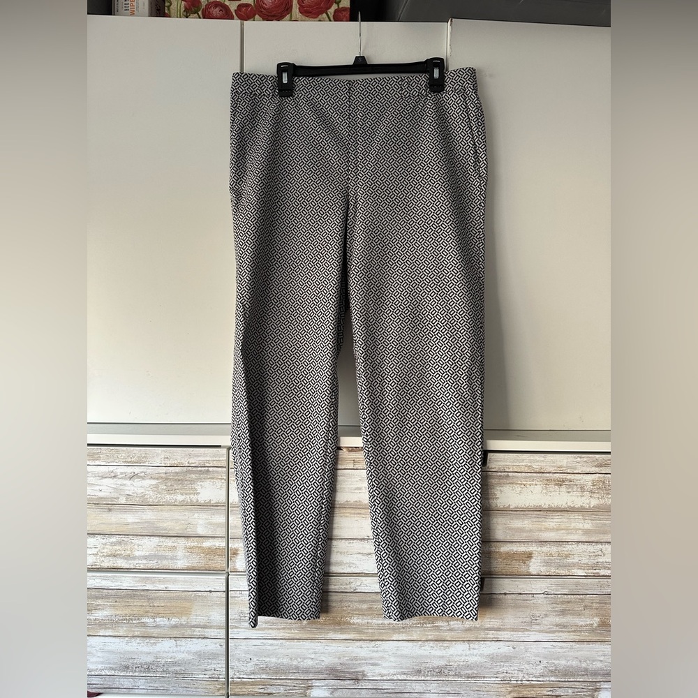 ⬛ J. Jill Essential Slim Ankle Black White Geometric Pants Size 14
